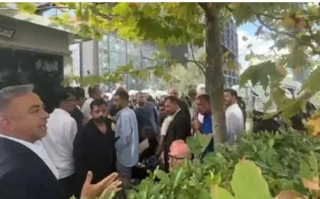 CHP’li Tahtasız’ın polisle tartışmasında  kendinizi koruyamıyorsunuz sözleri tepki çekti