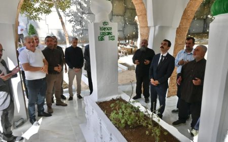 Depremde Zarar Gören Gazi Abdurrahman Paşa Türbesi Yeniden Kapılarını Açtı