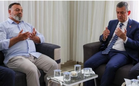Özgür Özel’e açık çağrı: Şehit ailelerine araç tahsisi ve şehir merkezlerinde açık hava müzeleri