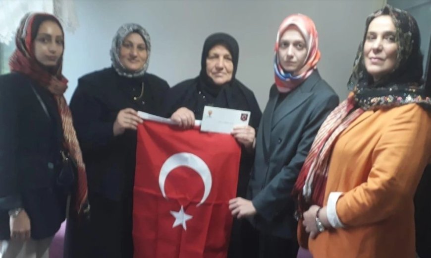 Taştepe’de Vefa Nöbeti: Şehit Ayhan Karabela Kabri Başında Dualarla Yâd Edildi