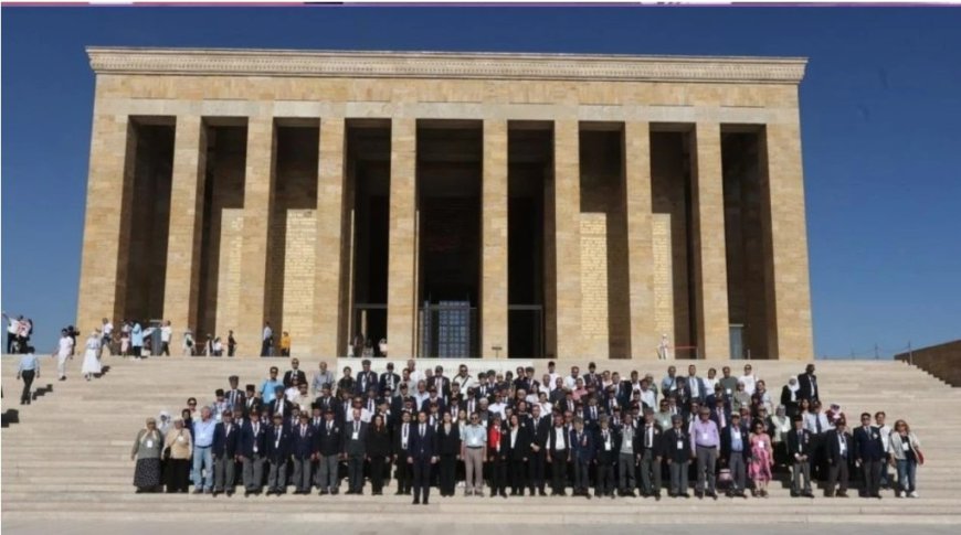 Anıtkabir’de vefa buluşması: Muğla’dan 153 şehit yakını ve gazi, Cumhuriyet’in izinde