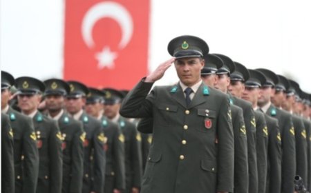 Astsubayların adalet çağrısı:  Zam değil, hakkaniyet istiyoruz