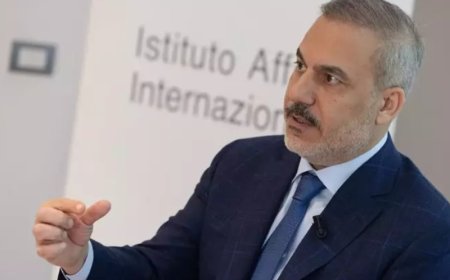 Fidan’ın İtirafları ve Tarihi Fiyaskolar: 17-25 Aralık ve 15 Temmuz Gerçekleri Meclis Gündeminde!