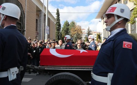 Şehit Üsteğmen Emre Mercan Eskişehir’de son yolculuğuna uğurlandı