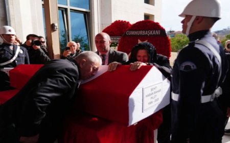 Şehit Pilot Hasan Bahar İstanbul'da Askeri Törenle Ebediyete Uğurlandı