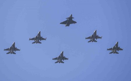 KIZILELMA jet hedefi vurdu: Havacılık tarihinde yeni çağ