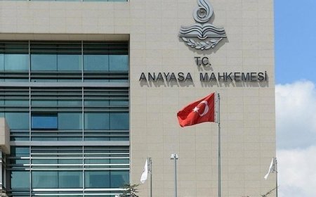 AYM'den emsal karar: Rahatsız edici ifadeler basın özgürlüğüdür