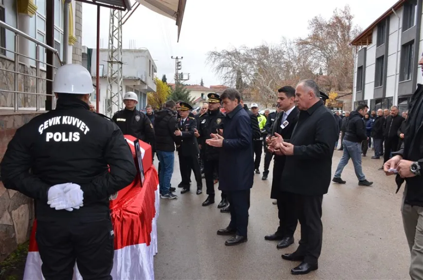 Polis memuru İbrahim Gürel Uluköy’de son yolculuğuna uğurlandı