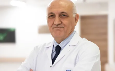 Yüz felci nedir, neden olur? Uzman erken tanı uyarıyor