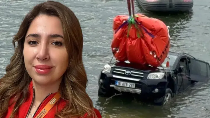 Elif Kumal babası Mustafa Kumal’ın yanına defnedildi