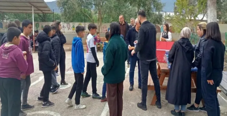 Kozan’da şehit aileleri ve gazilerden öğrencilere anlamlı ziyaret