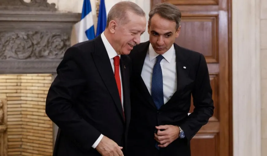 Yunanistan: Ege'de karasularımızı 12 mile genişleteceğiz