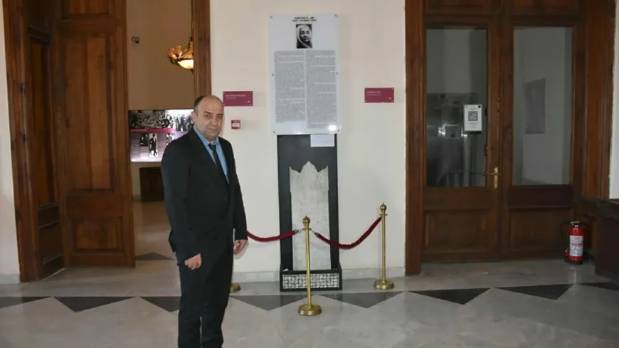 Zübeyde Hanım’ın orijinal mezar taşı İzmir'de ziyarete açıldı