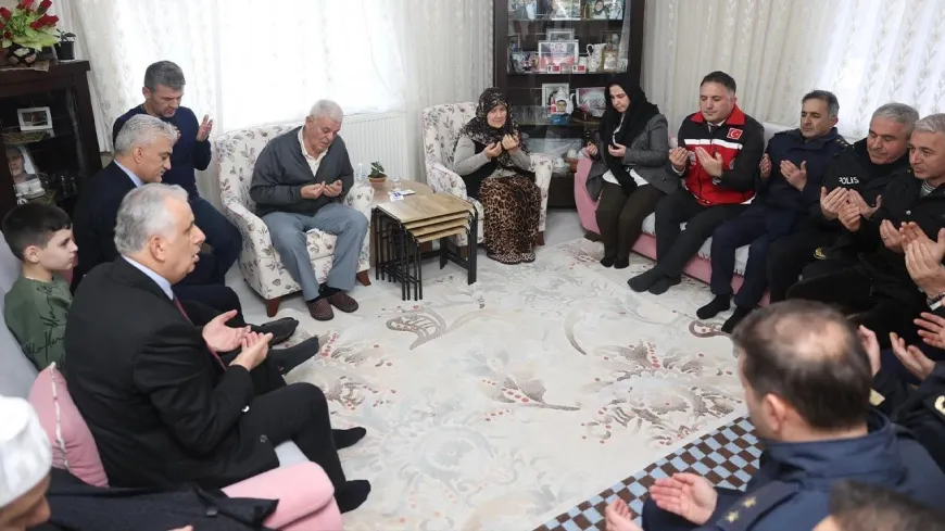 Vali Makas’tan şehit ailesine vefa: İlk ziyaret Akçakoca’ya