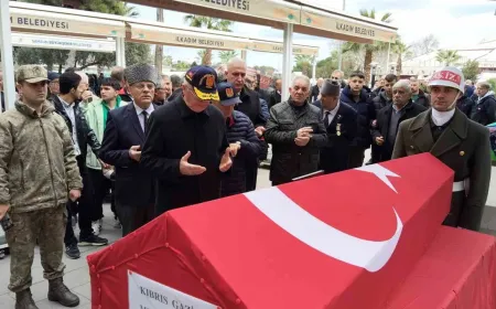 Kıbrıs Gazisi Murat Dereli Samsun'da son yolculuğuna uğurlandı