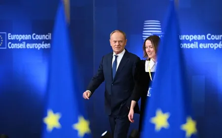 Polonya'da 'Polexit' tartışması: Tusk'tan AB'den çıkış uyarısı