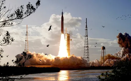 NASA'nın Artemis II Ay görevi tarihi fırlatmayla başladı
