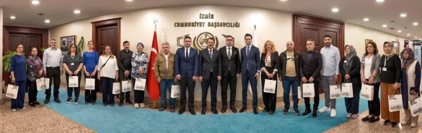 İzmir Adliyesinde Şehitler Haftası: Şehit yakınları ağırlandı