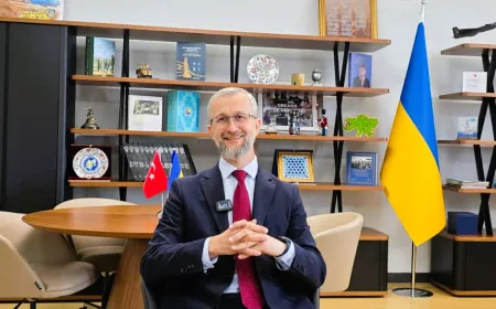 Kırım Tatar Lideri Nariman DZHELIALOV'un Esaretten Ukrayna Ankara Büyükelçiliği'ne Uzanan Çileli Yolculuğu