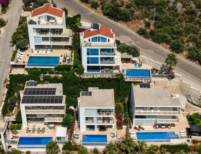 Kaş ve Kalkan’da lüks villa tatili haftada 500 bin TL’ye çıktı