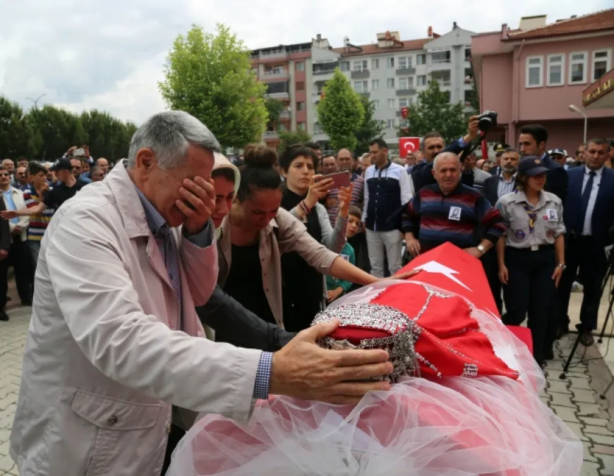 Aybüke öğretmen vefatının 9. yılında yurt genelinde anılıyor