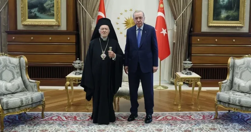 Erdoğan, Fener Rum Patriği Bartholomeos’u Külliye’de kabul etti