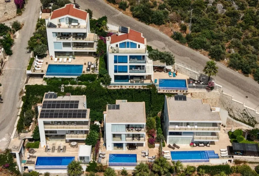 Kaş ve Kalkan’da lüks villa tatili haftada 500 bin TL’ye çıktı
