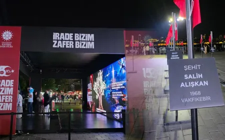 Üsküdar’da 15 Temmuz şehitleri için 253 Türk bayrağı dalgalanıyor