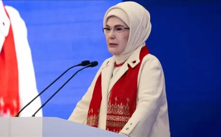 Emine Erdoğan, CHP ve AK Parti: Türkiye siyasetinde yeni denklem