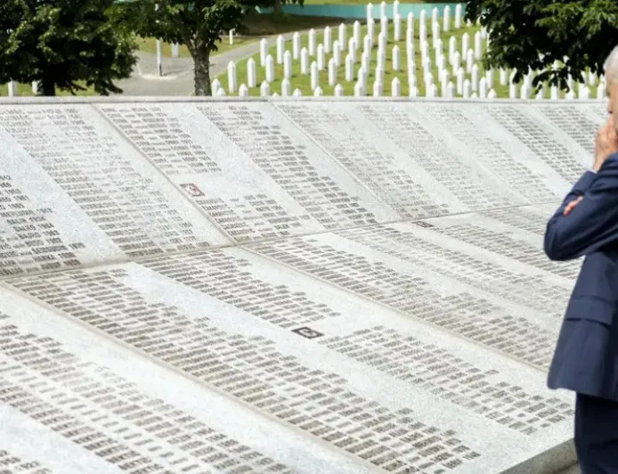 Srebrenitsa soykırımının 31. yılı: 8 binden fazla kişi nasıl öldürüldü?