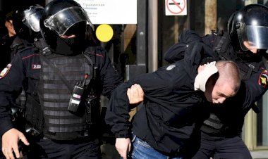 Rus Dışişleri'nden Moskovalıları hükümet karşıtı protestolara katılmaya çağıran Deutsche Welle'ye uyarı