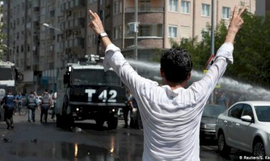 Kayyum hamlesi kime yarayacak?