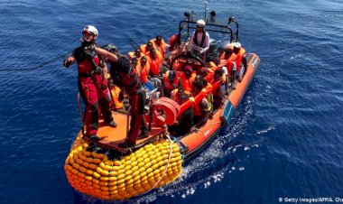 Malta yardım gemisindeki sığınmacılara kapılarını açıyor