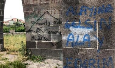Meçhul Asker Anıtı, madde bağımlılarının mekanı oldu