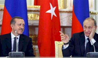 Taha Akyol: Putin ‘müttefik’ mi?