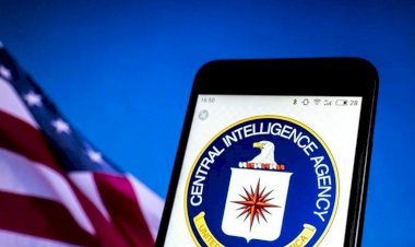 CIA'in attığı tweet alay konusu oldu: Devirmeniz gereken bir hükümet yok mu?
