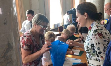 Ukrayna'da yeni dönem resmen başladı