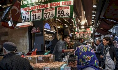 Türkiye düşük büyüme ve yüksek enflasyon sarmalından nasıl kurtulur?