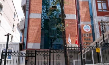 41 HDP'li eski belediye başkanına hapis cezası
