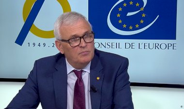 Knape: Kayyum uygulamaları kabul edilemez