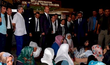 Diyarbakır'da yol kenarına döşenen patlayıcı infilak etti: 7 kişi hayatını kaybetti
