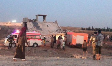Türkiye'nin Suriye sınırındaki Fırat Kalkanı bölgesinde bombalı saldırı: 12 sivil öldü