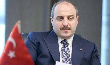 Mustafa Varank'tan Fuat Uğur'a: "Tetikçi"
