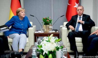 Erdoğan ile Merkel görüştü