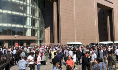 Son dakika: İstanbul’da büyük deprem! Hasarlı binalar var…