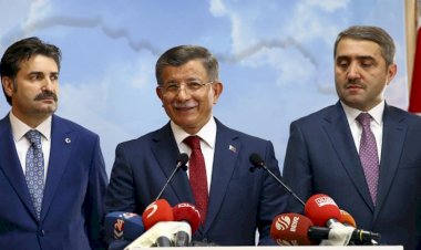 Ahmet Davutoğlu, partisini kuruyor! Tarih belli oldu...