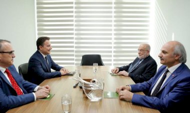 Karamollaoğlu - Babacan görüşmesinde dikkat çeken Sadullah Ergin detayı