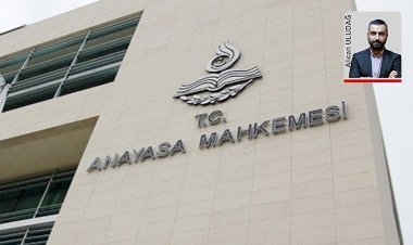 Gök, Cumhurbaşkanlığı kararnameleri ile ilgili karar vermeyen AYM’yi eleştirdi