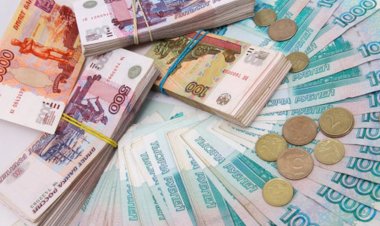 Ruble ve Türk Lirası ile alışveriş doları tahtından eder mi?