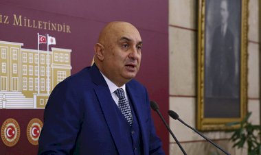 CHP'de olağanüstü MYK toplantısı sona erdi